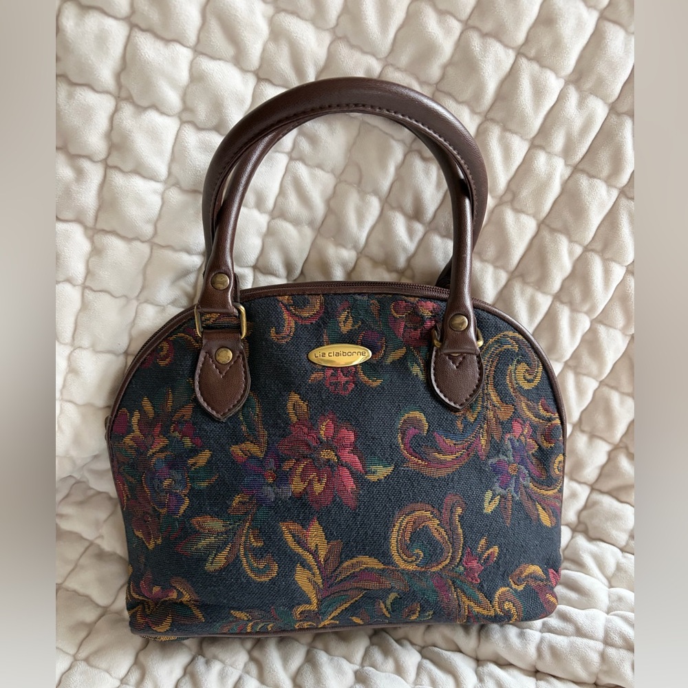 Liz Claiborne Dark Tapestry Floral Satchel 🤩